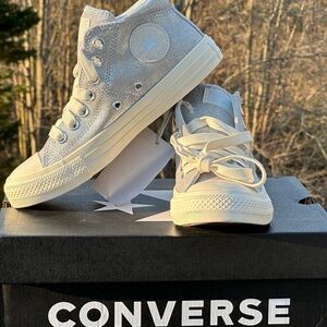Converse Chuck Taylor All Star Madison Mid Casual Sneaker Womens 6 | GS 4.5Y NEW